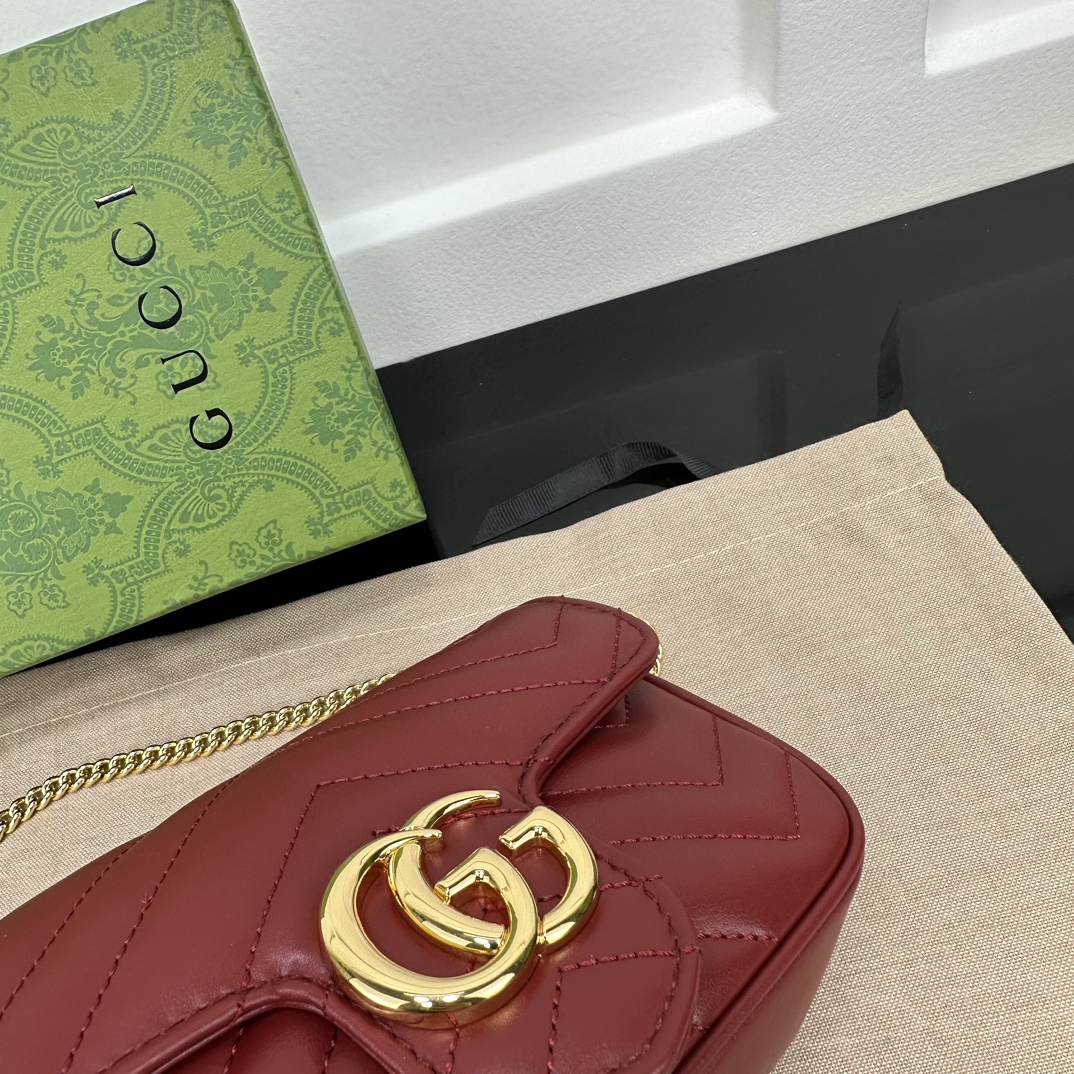 Gucci Satchel Bags